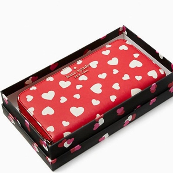 ♠️ ♥️ NWT Kate Spade heart continental wallet 🎉 - Picture 4 of 4